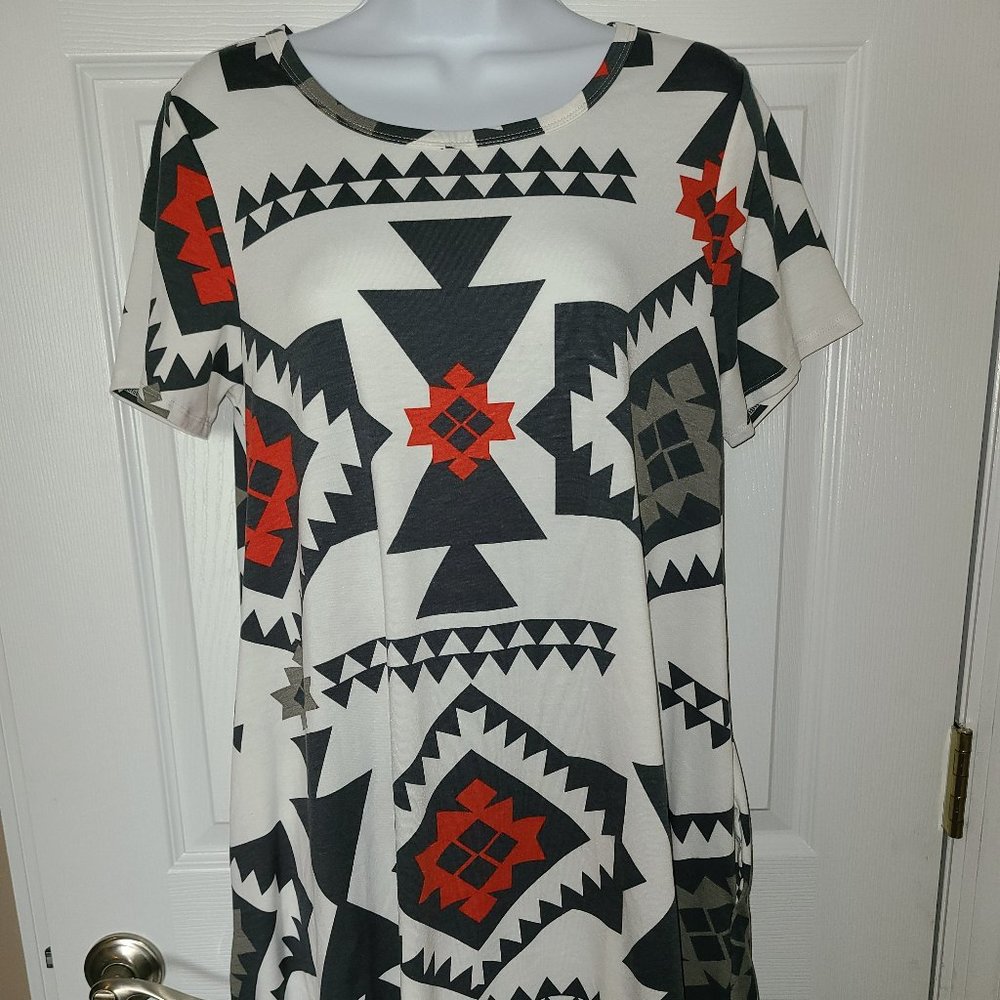 Lularoe Aztec Grey & Red Jessie S